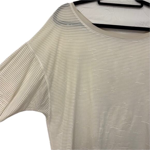 Lululemon Lean In Long Sleeve Striped Sheer Mesh Top Size 8 Green White FLAW - Picture 2 of 7